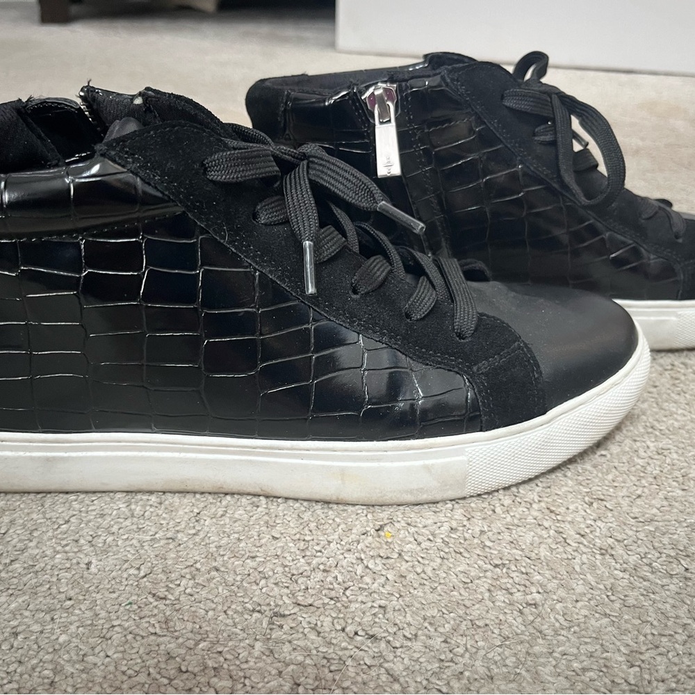 Kenneth Cole Black Croc-Embossed Sneakers